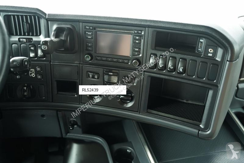 Тягач Scania R 410
