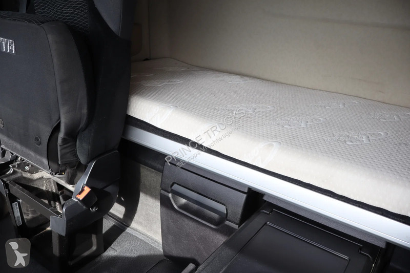 Ťahač Mercedes 1848 * EURO6 * 4X2 *