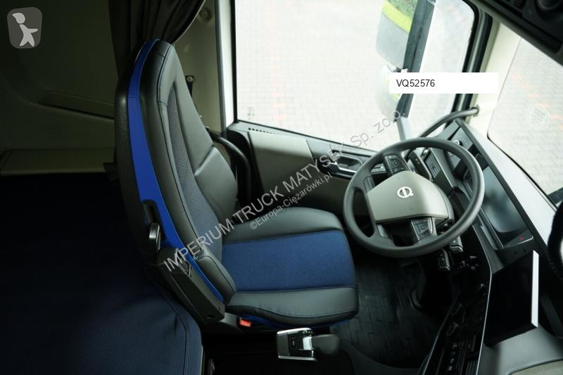 Влекач Volvo FH 500