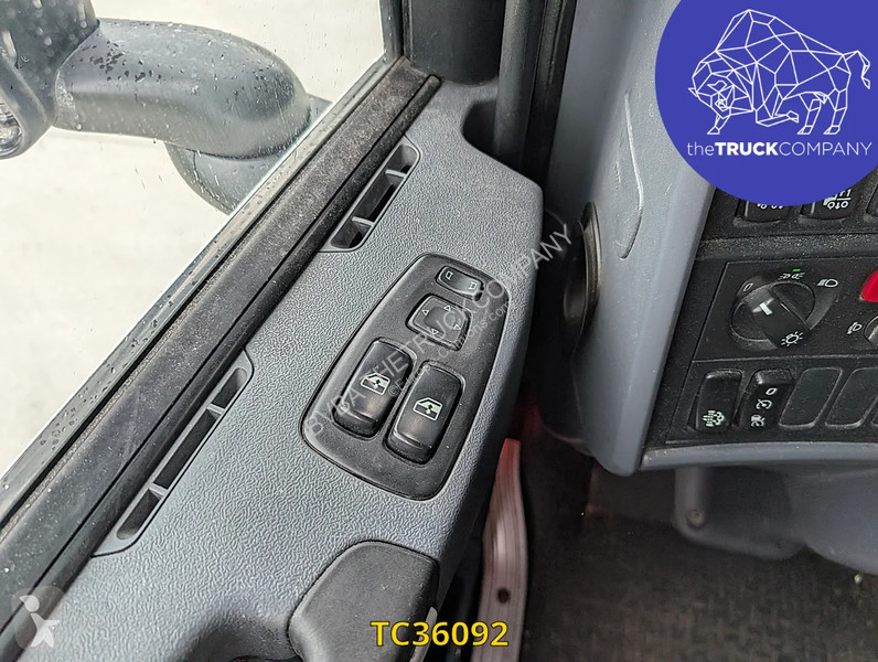 جرار Scania
