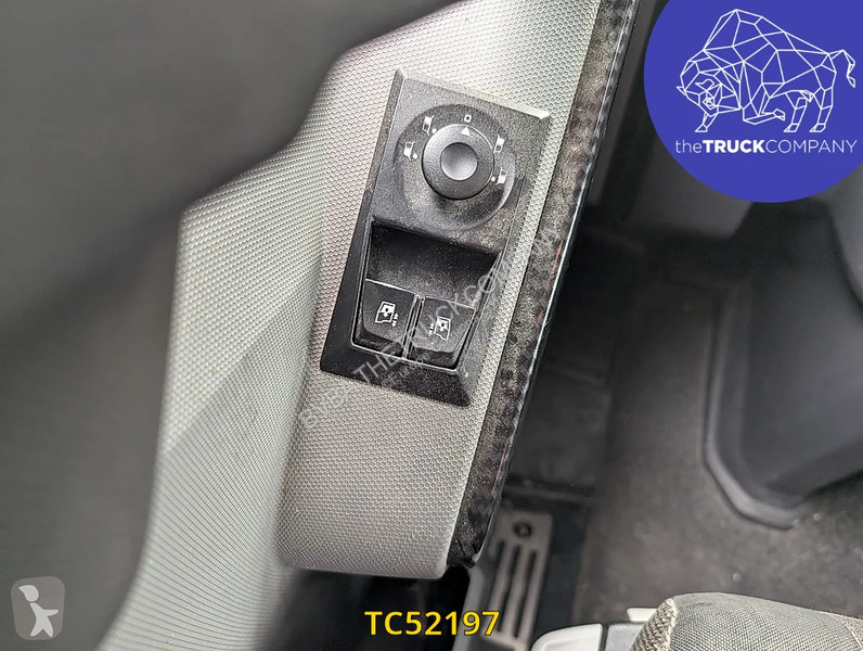 Renault T 480 tractor unit