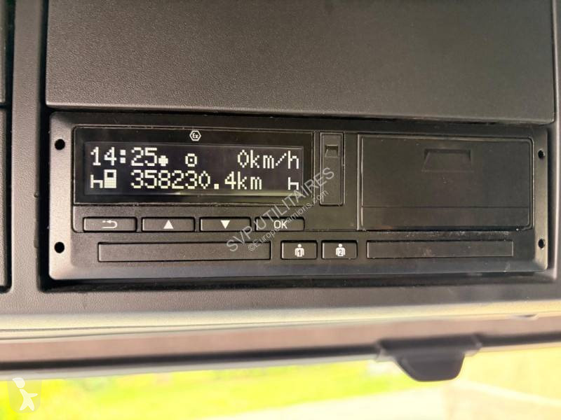 Tratores DAF 530