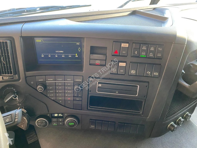 Traktor Volvo 500 8X6 + PALFINGER PK 65002-SH F...