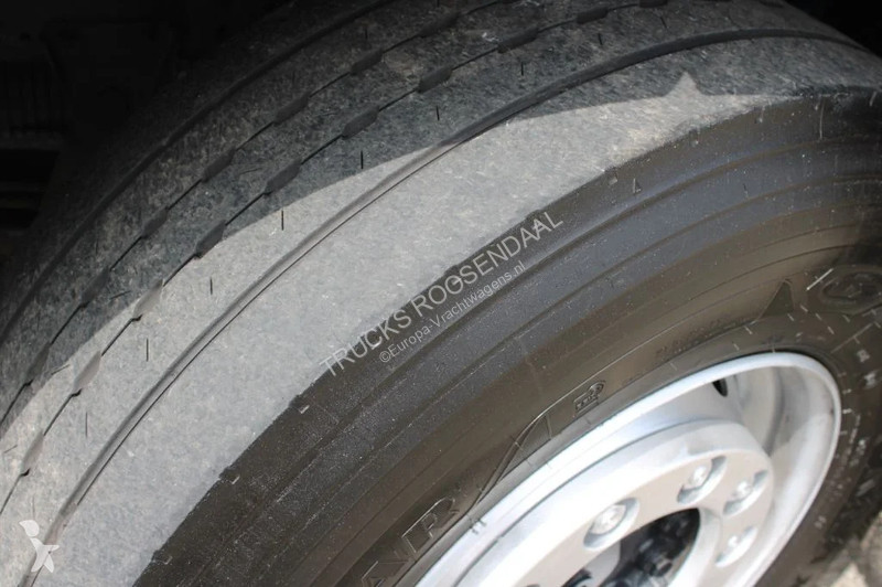 Trekker Iveco 460 + EURO 6 + 4 PIECES IN STOCK