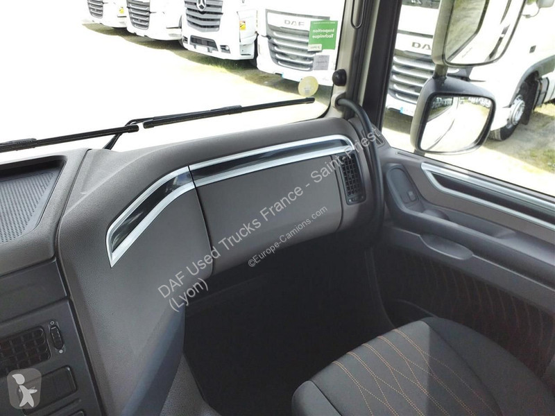 Traktor DAF 450 FT 4X2