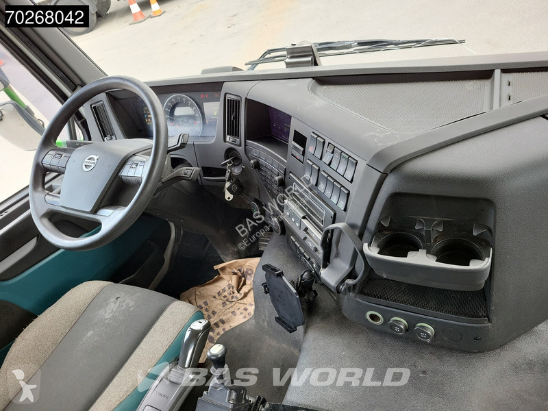Traktor Volvo 460 6X2 NL-Truck Lift+Lenkasche...