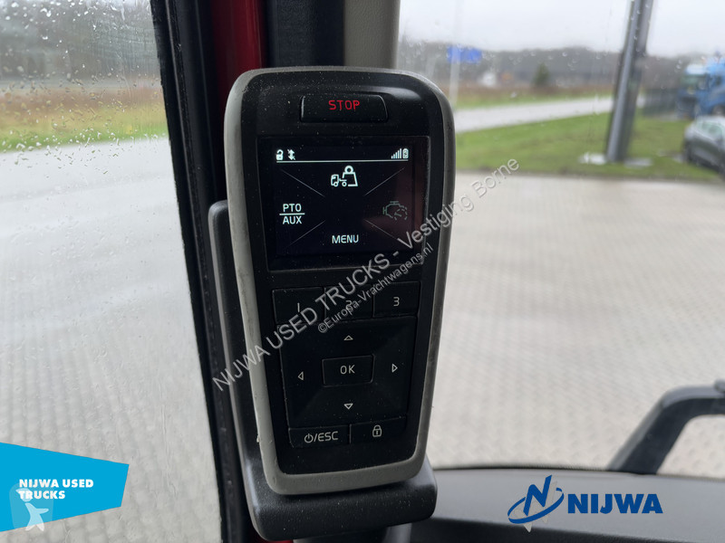 Trekker Volvo FH  4x2 PTO + ACC