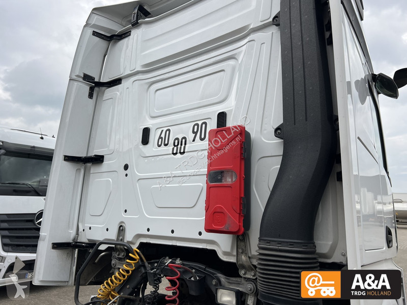 Traktor Mercedes ACTROS 1848  MP5 - FRIGO - 2X...