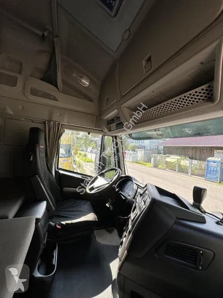 Trekker Iveco 480...