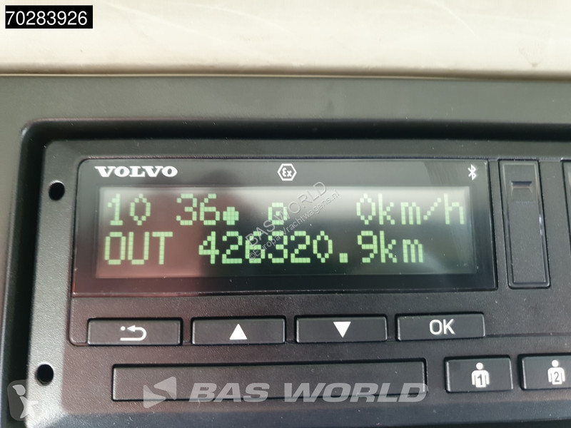 Tahač Volvo FH  4X2 LNG VEB+ ADR VDS I-ParkCool...