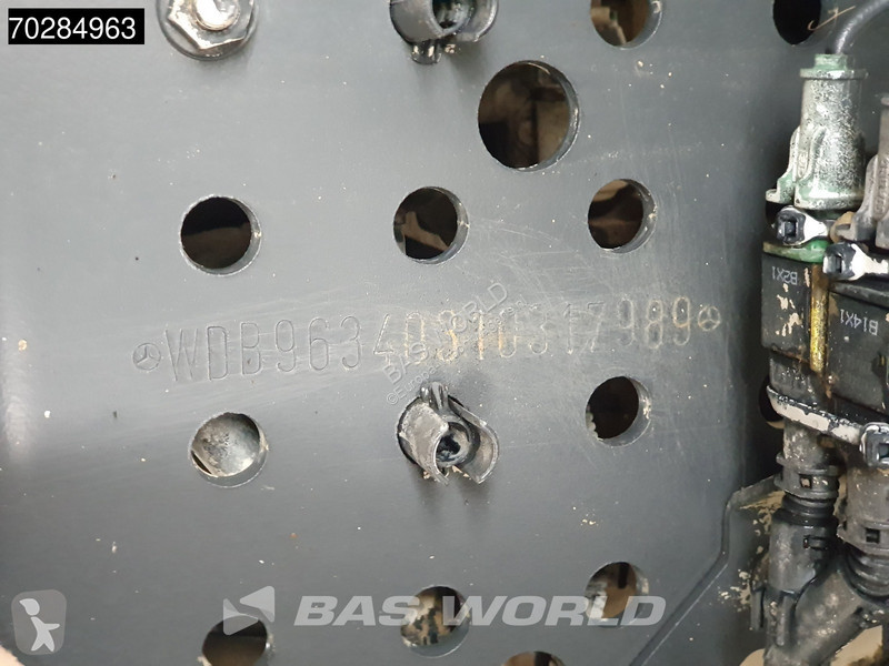 Traktor Mercedes 1845 4X2 ClassicSpace Retarder...