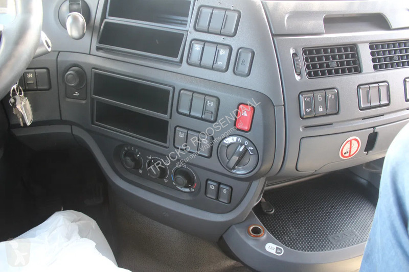 Tahač DAF 106460 + EURO 6