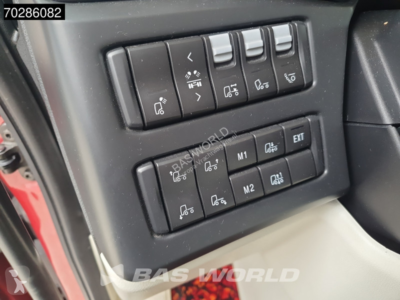 Tahač Scania S650 S 6X2 Special Interior!...