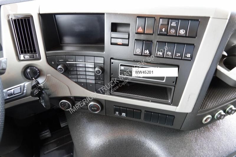 Tahač Volvo FM 460 / NISKA KABINA / PO...