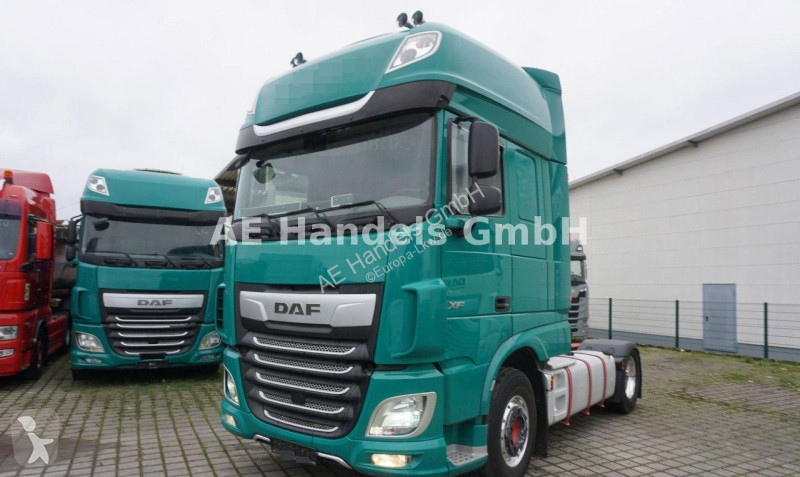 Trekker DAF XF 530