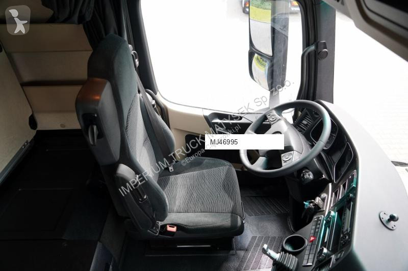 Tractor Mercedes ACTROS 1848