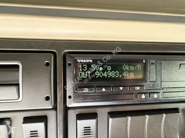 Tahač Volvo FH...