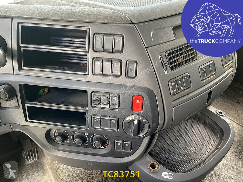 Trattore Stradale DAF 460