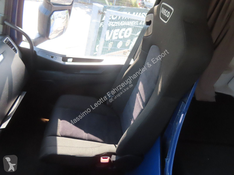 جرار Iveco S-Way 480 Intarder FZ.21