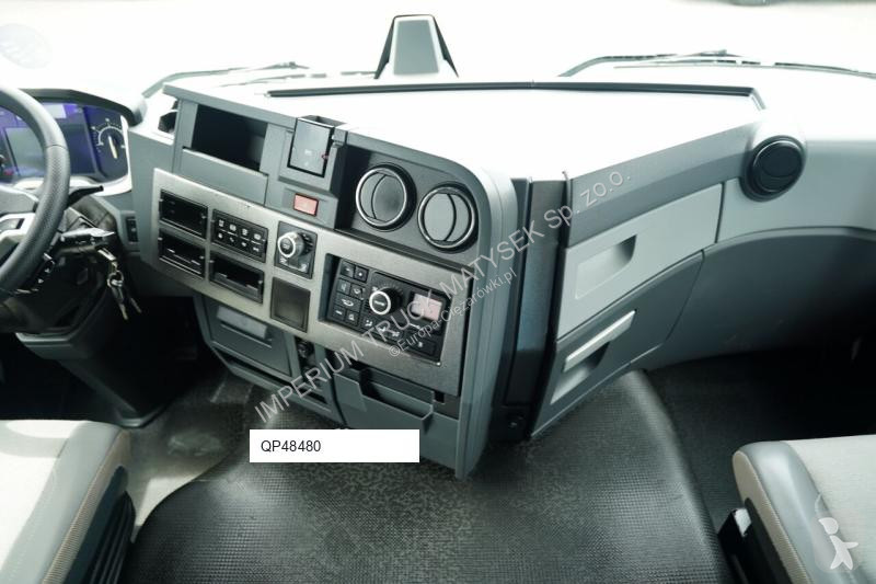 Влекач Renault T 460 / STANDARD / EURO 6