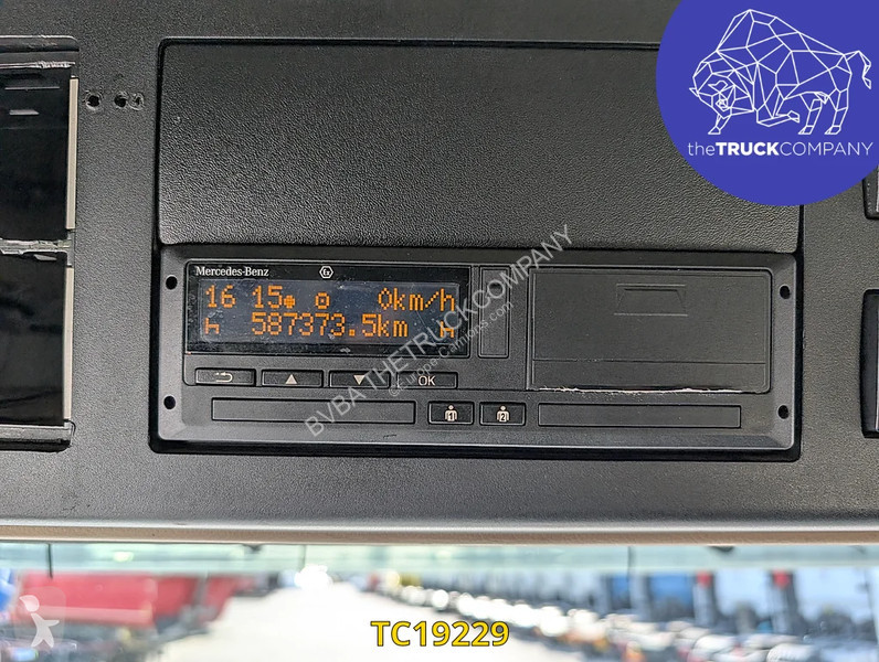 جرار Mercedes 2646
