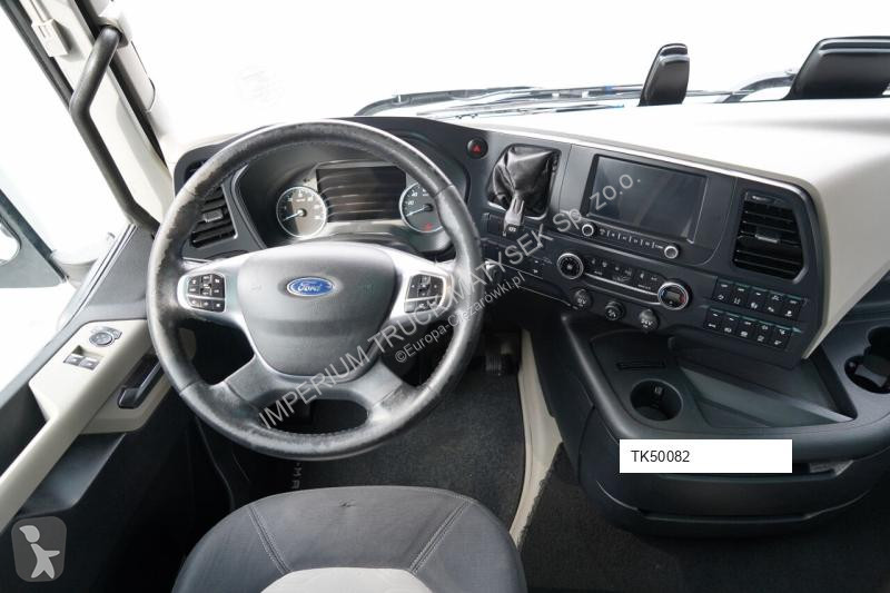 جرار Ford 500