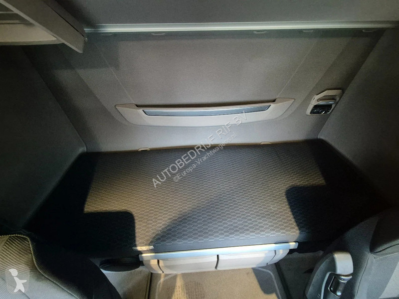 جرار DAF 530/ (1) 2022/ Retarder/ LED/ Park...