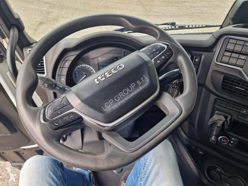 جرار Iveco