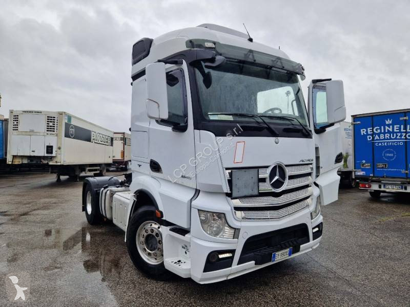 جرار Mercedes