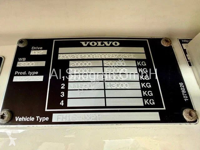 جرار Volvo 16700 Globetrotter...