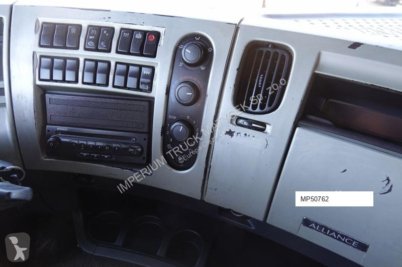 Влекач Renault 450