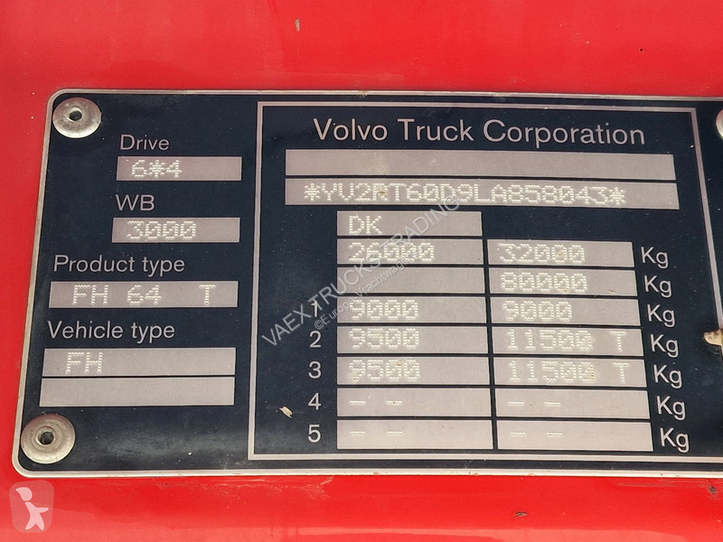 جرار Volvo 13540 Globetrotter 6x4 - Lift axle -...