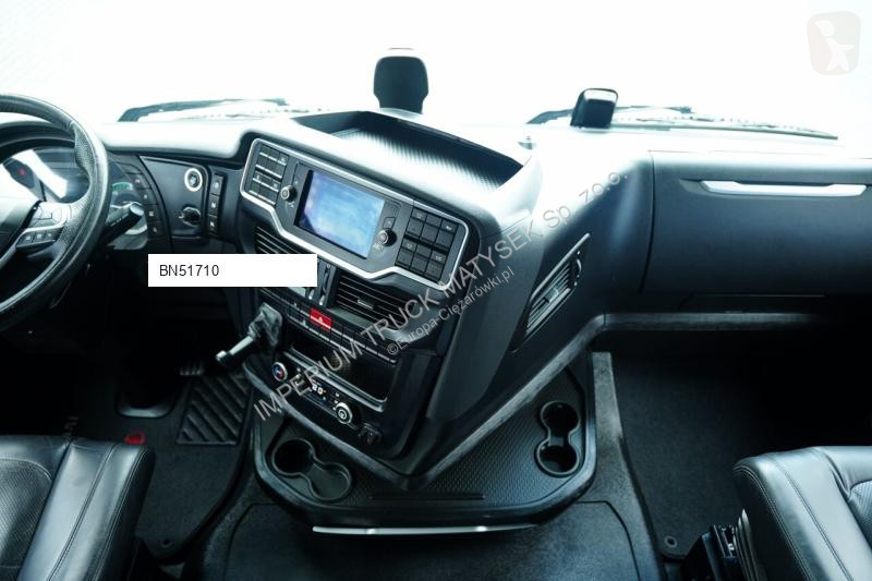 Влекач Iveco 510