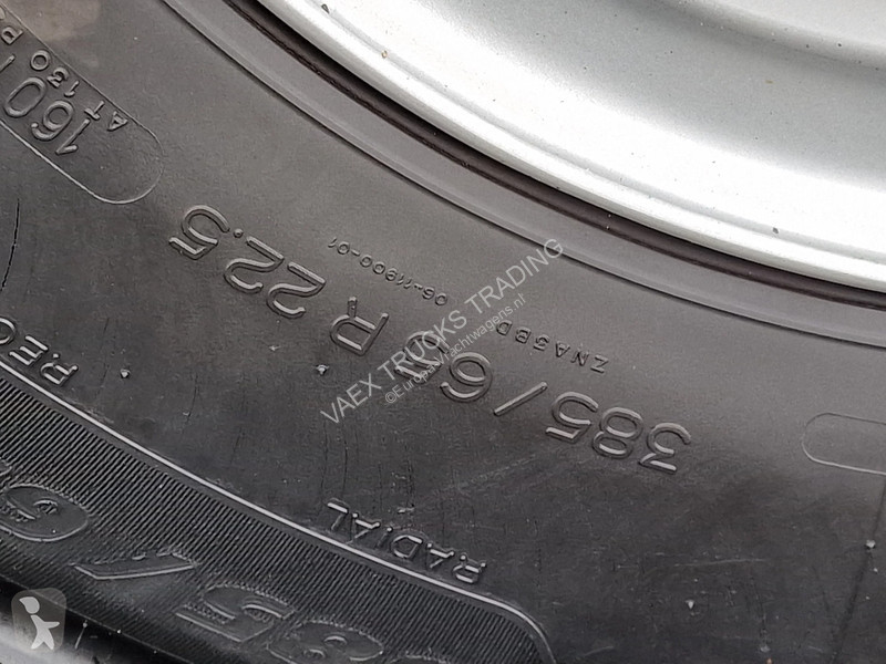 جرار Scania 410 EURO3 - steal / air - manual...