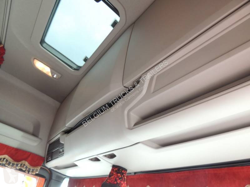 جرار Scania