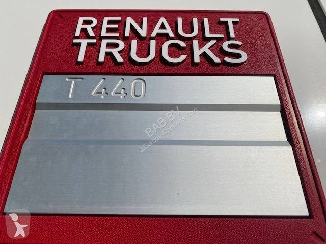 جرار Renault