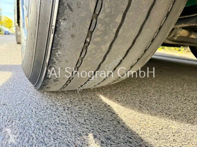 جرار Volvo 460 Globetrotter...