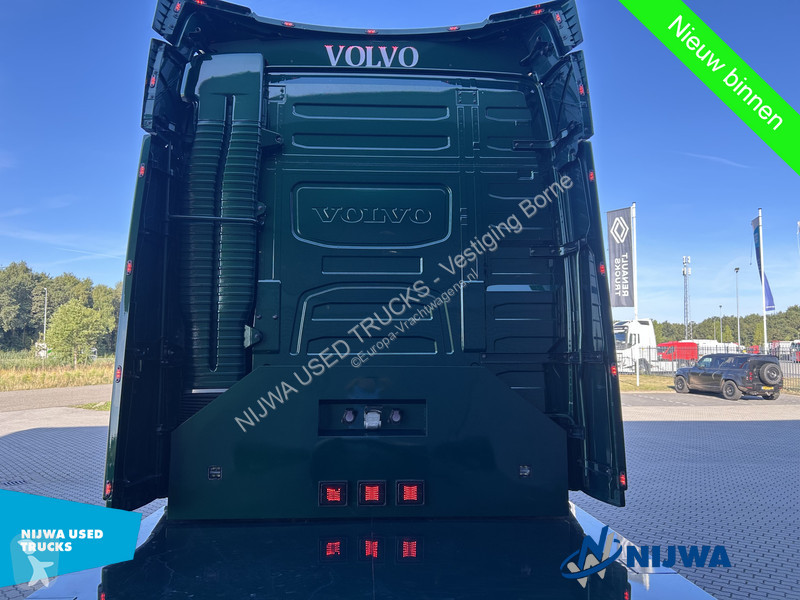 جرار Volvo 500 TC 4x2 Showtruck + I-Park