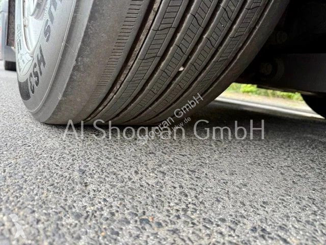 جرار Mercedes...