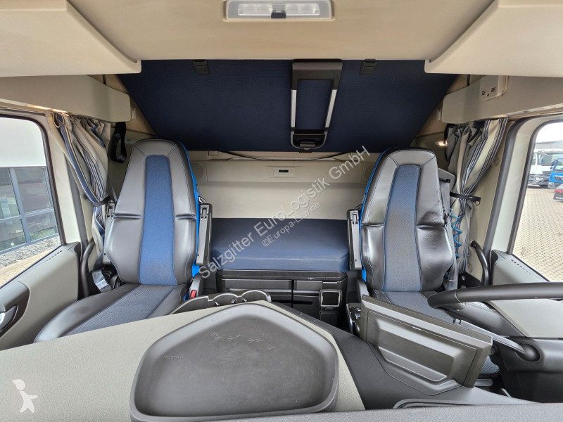 جرار Volvo 500 | 6E | Teilledersitze |...
