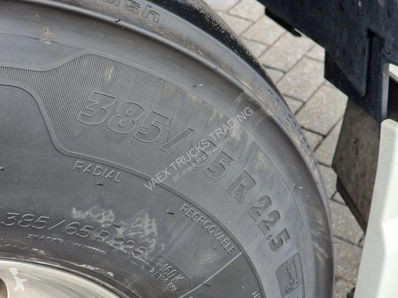 Traktor Volvo 13460 Globetrotter 4x2 - Full...