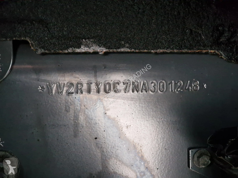 Tracteur Volvo 13460 Globetrotter XL 6x2 - Full...