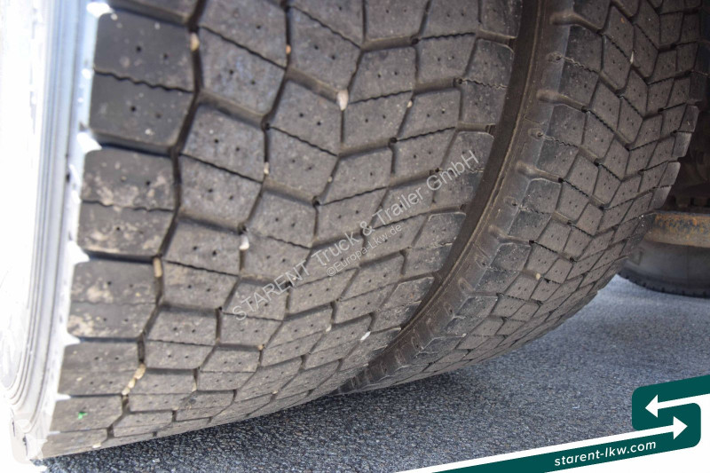 Cabeza tractora Volvo 420 Handschalter...