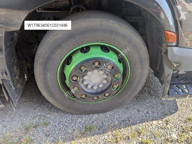 Cabeza tractora Mercedes 1851 LSnRL