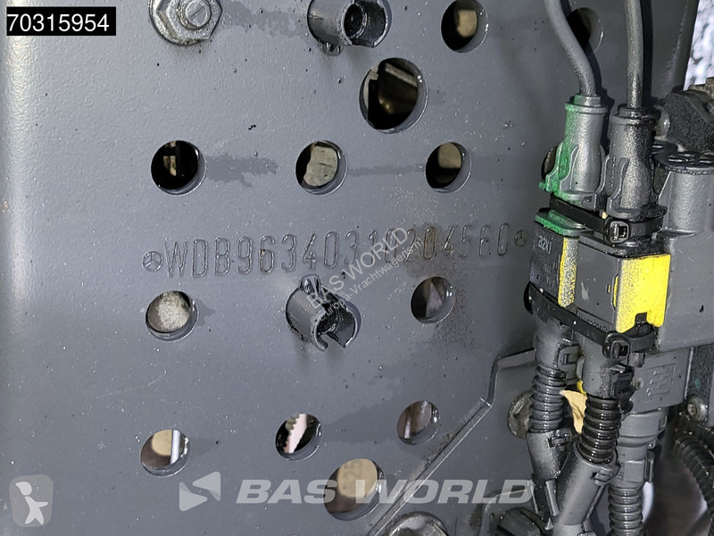 Cabeza tractora Mercedes 1843 4X2 ClassicSpace...