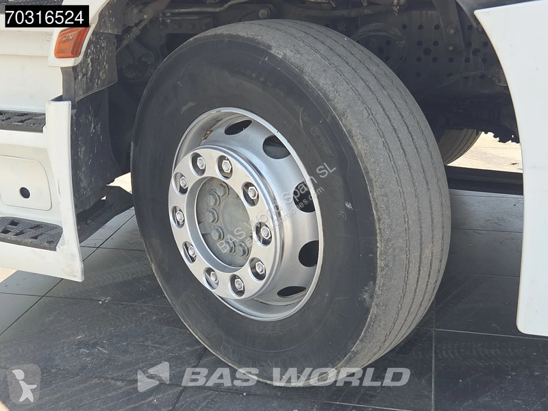 Cabeza tractora Mercedes 1843 4X2 ClassicSpace...