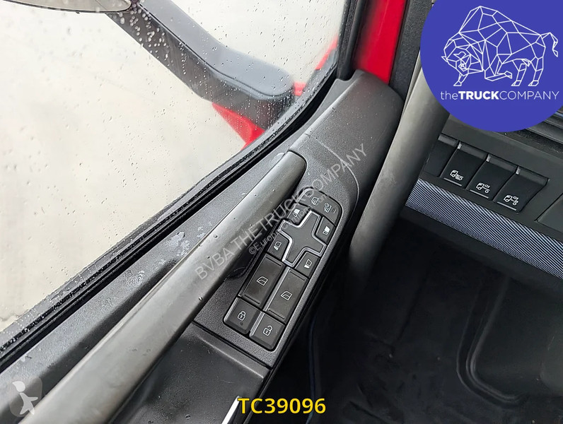 Cabeza tractora Volvo