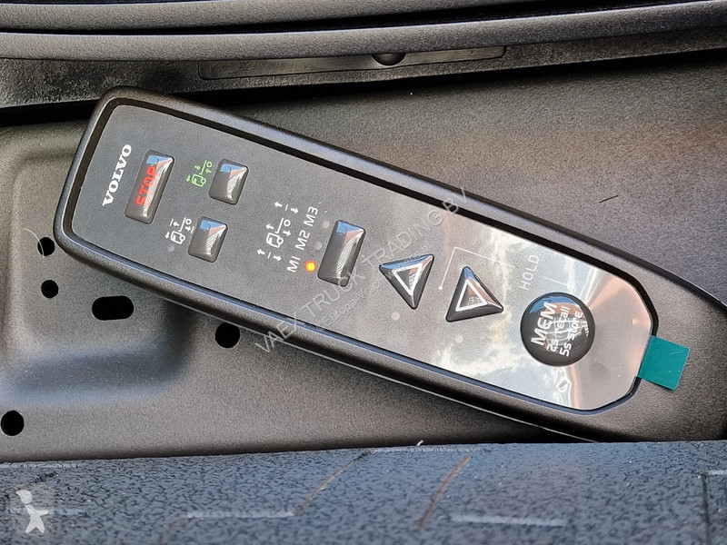Nyergesvontató Volvo 16780 Globetrotter XL Aero...