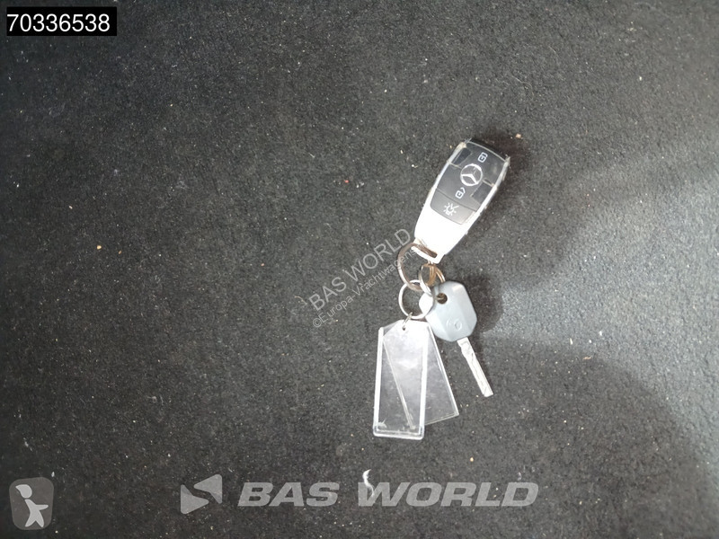 Cap tractor Mercedes 1845 4X2 BigSpace Retarder...