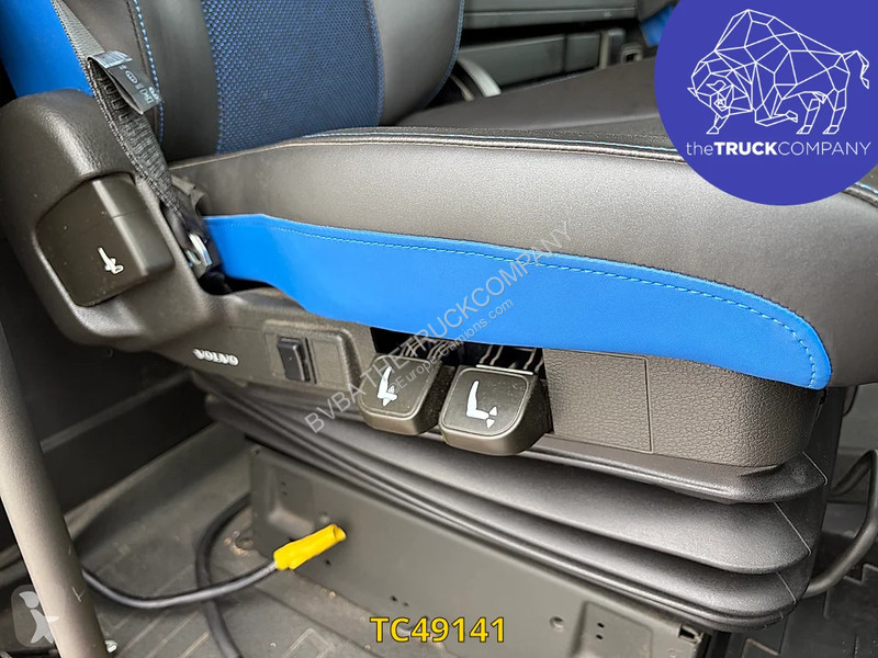Тягач Volvo 500